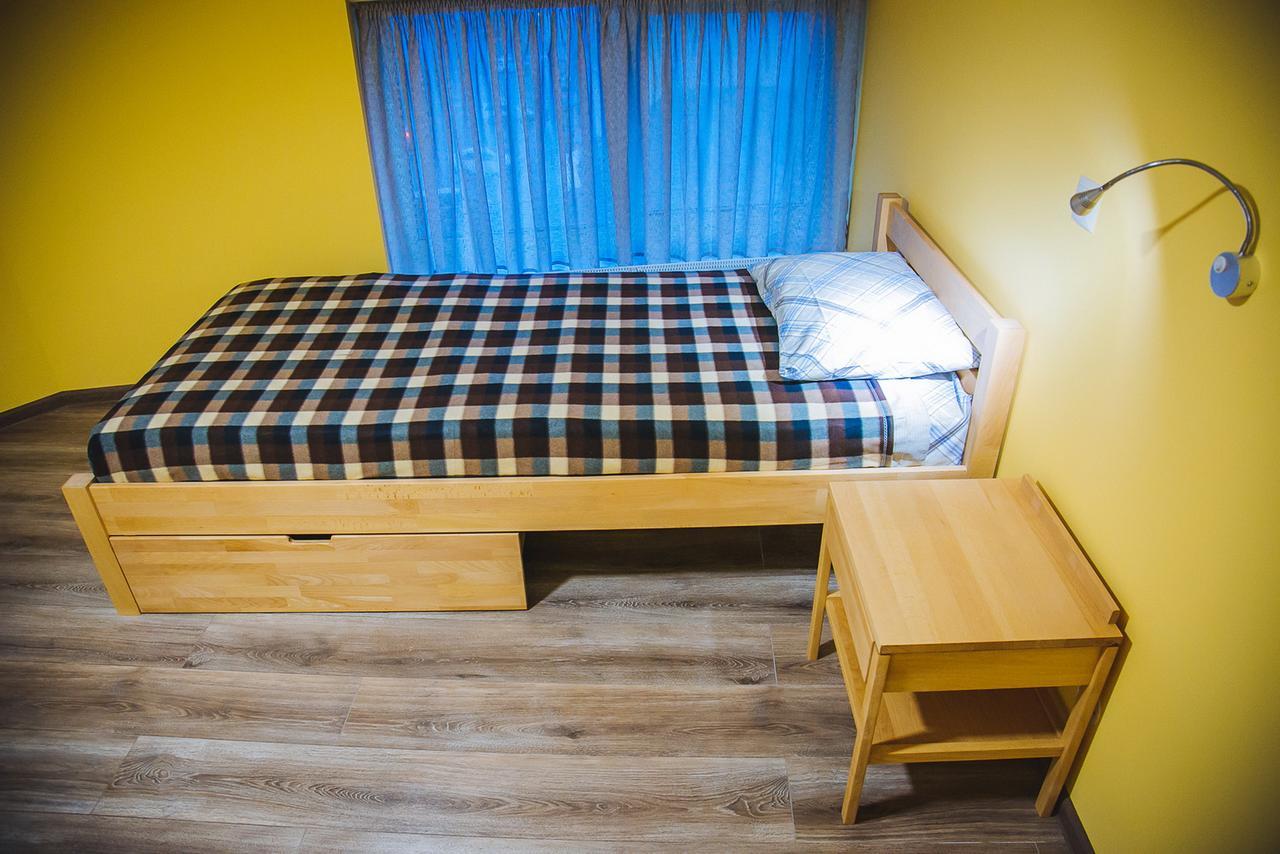 Alina Hotel & Hostel Užhorod Exteriér fotografie